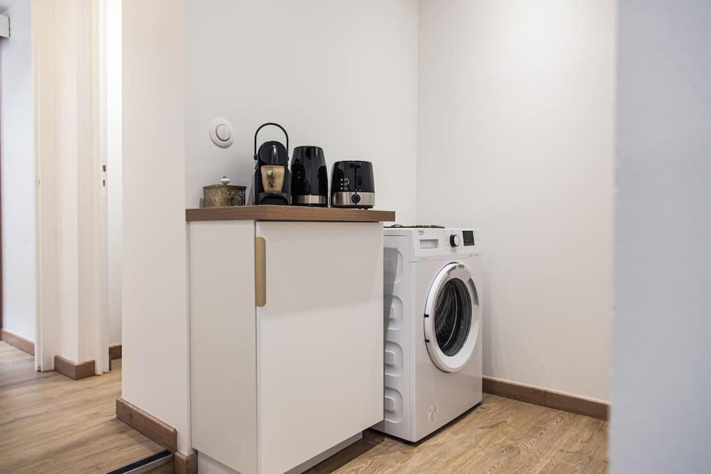 Apartament L'Escapade-Hypercentre-Parking Prive-Refait A Neuf Châteauroux Zewnętrze zdjęcie